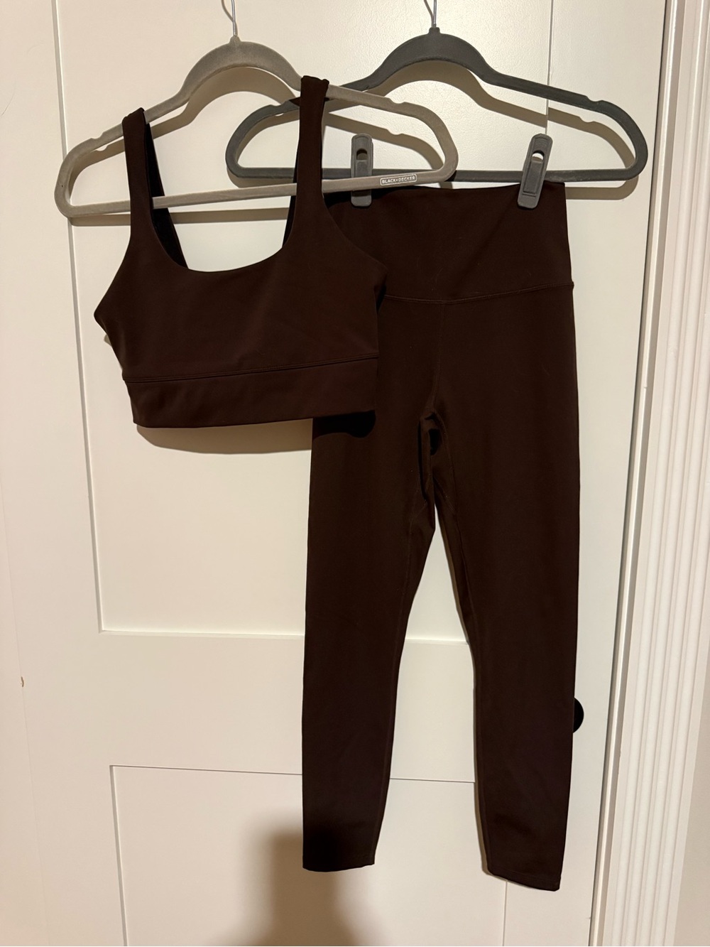 Varley Set Top Size Medium & Pants Size Small